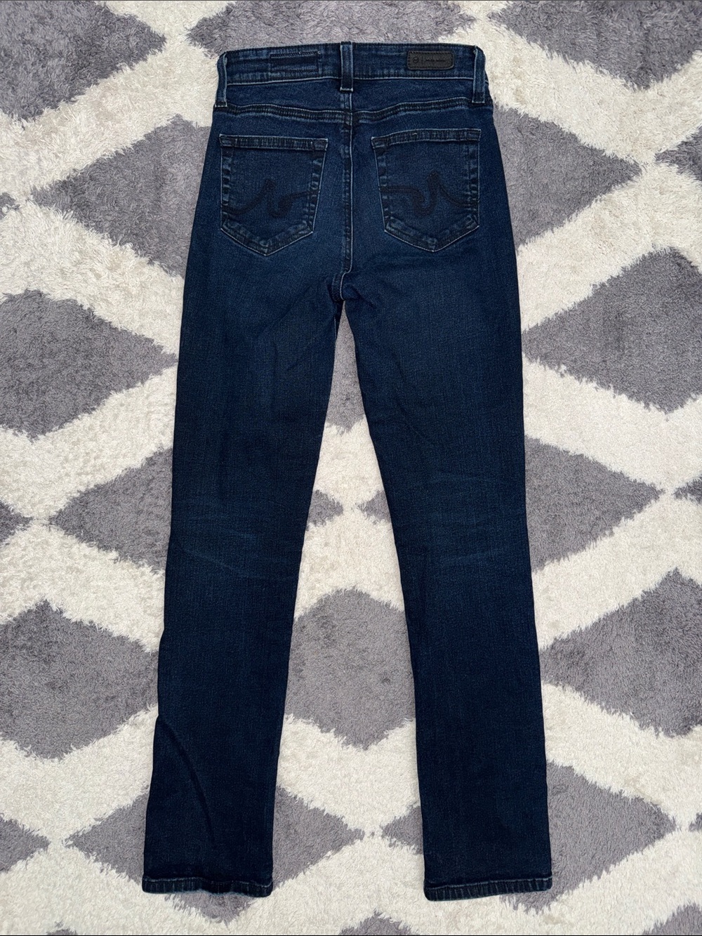 AG Mari high rise slim straight size 24 - Picture 3 of 10